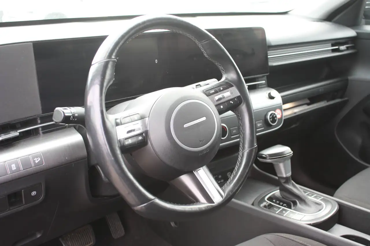 Hyundai KONA снимка Hyundai KONA