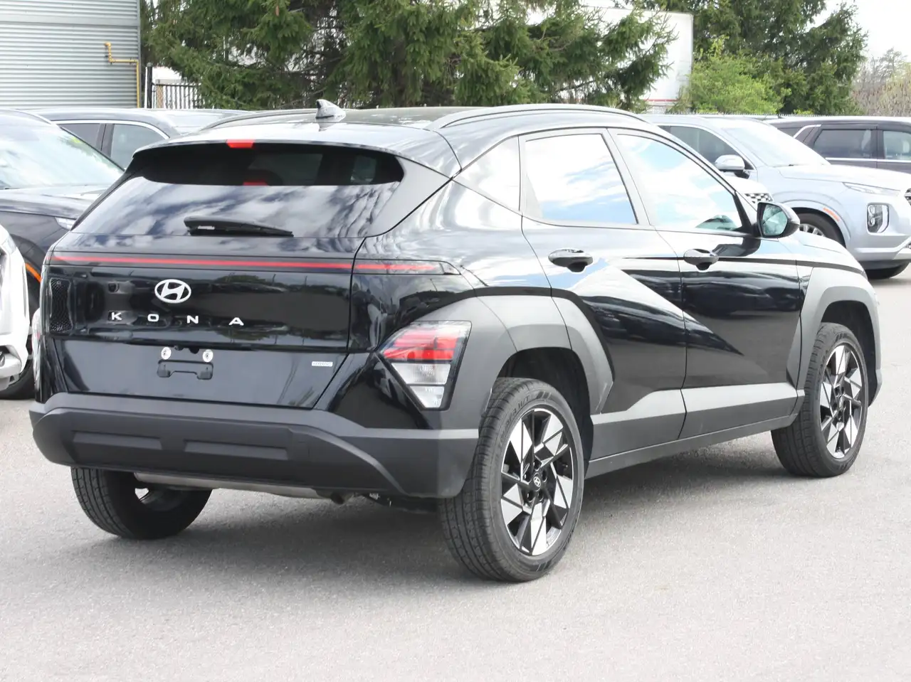 Hyundai KONA снимка Hyundai KONA