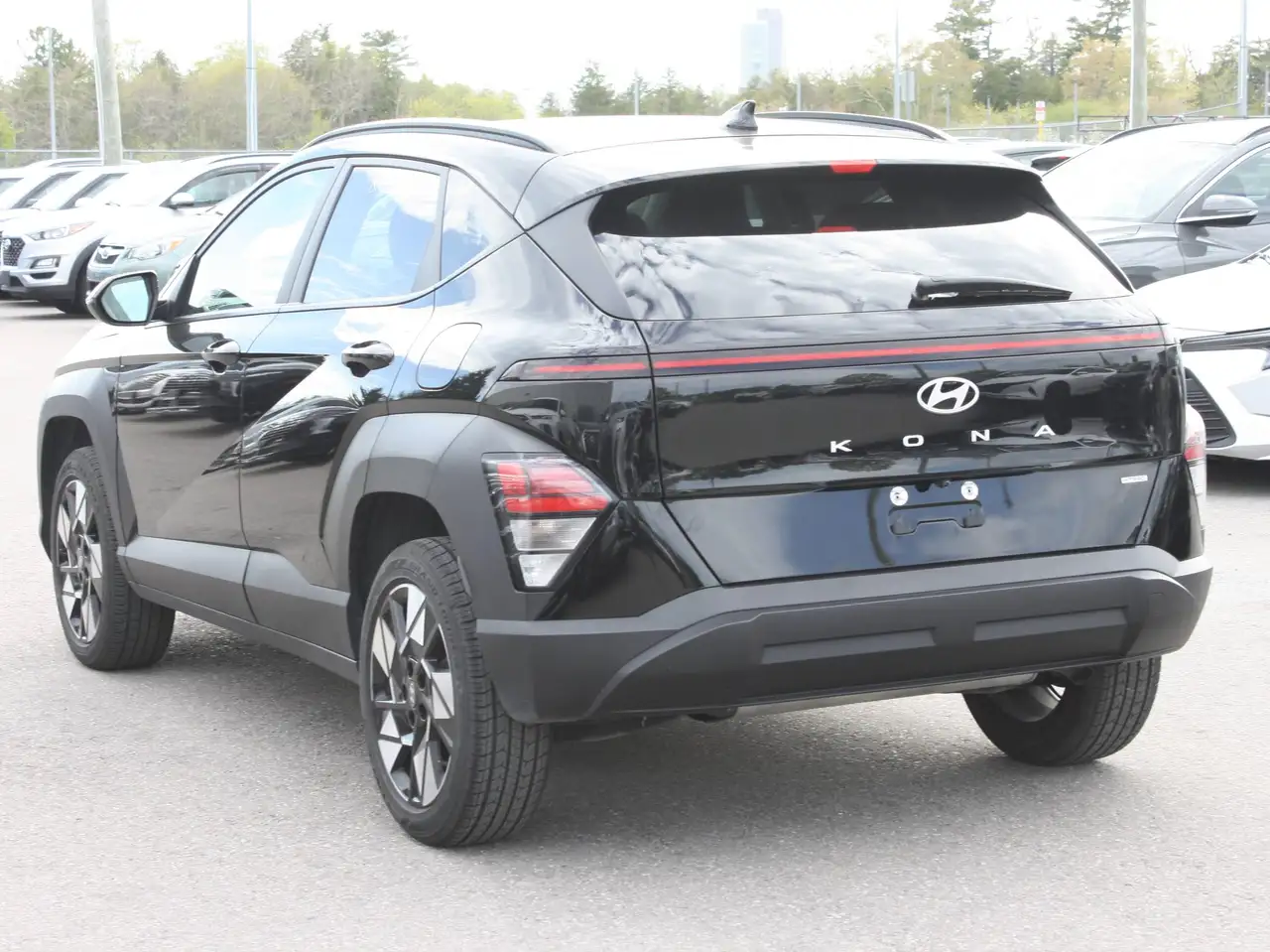 Hyundai KONA снимка Hyundai KONA