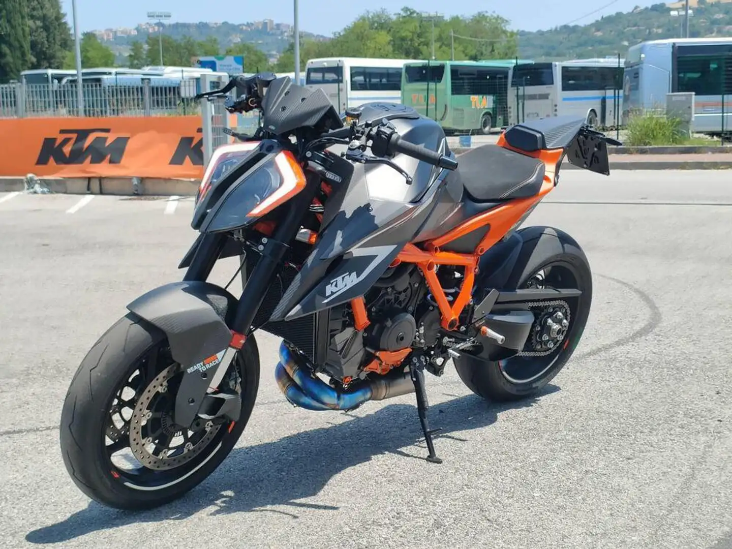 KTM 1290 Super Duke R R - 2