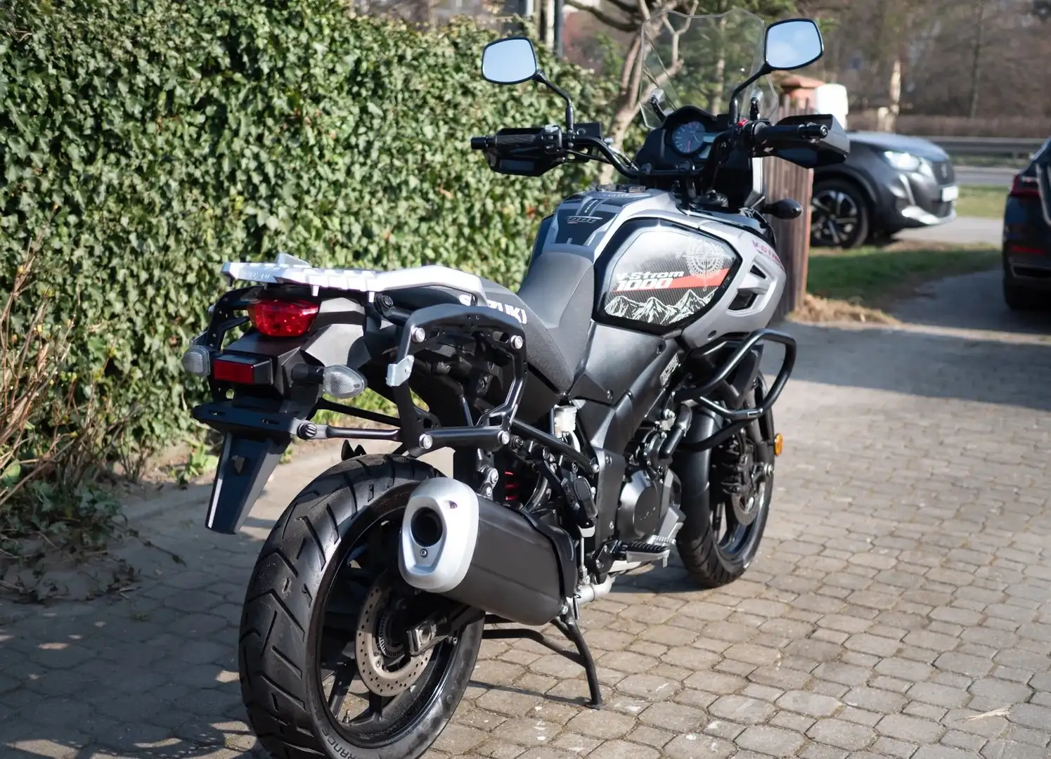 Suzuki V-Strom 1000 DL Czarny - 2