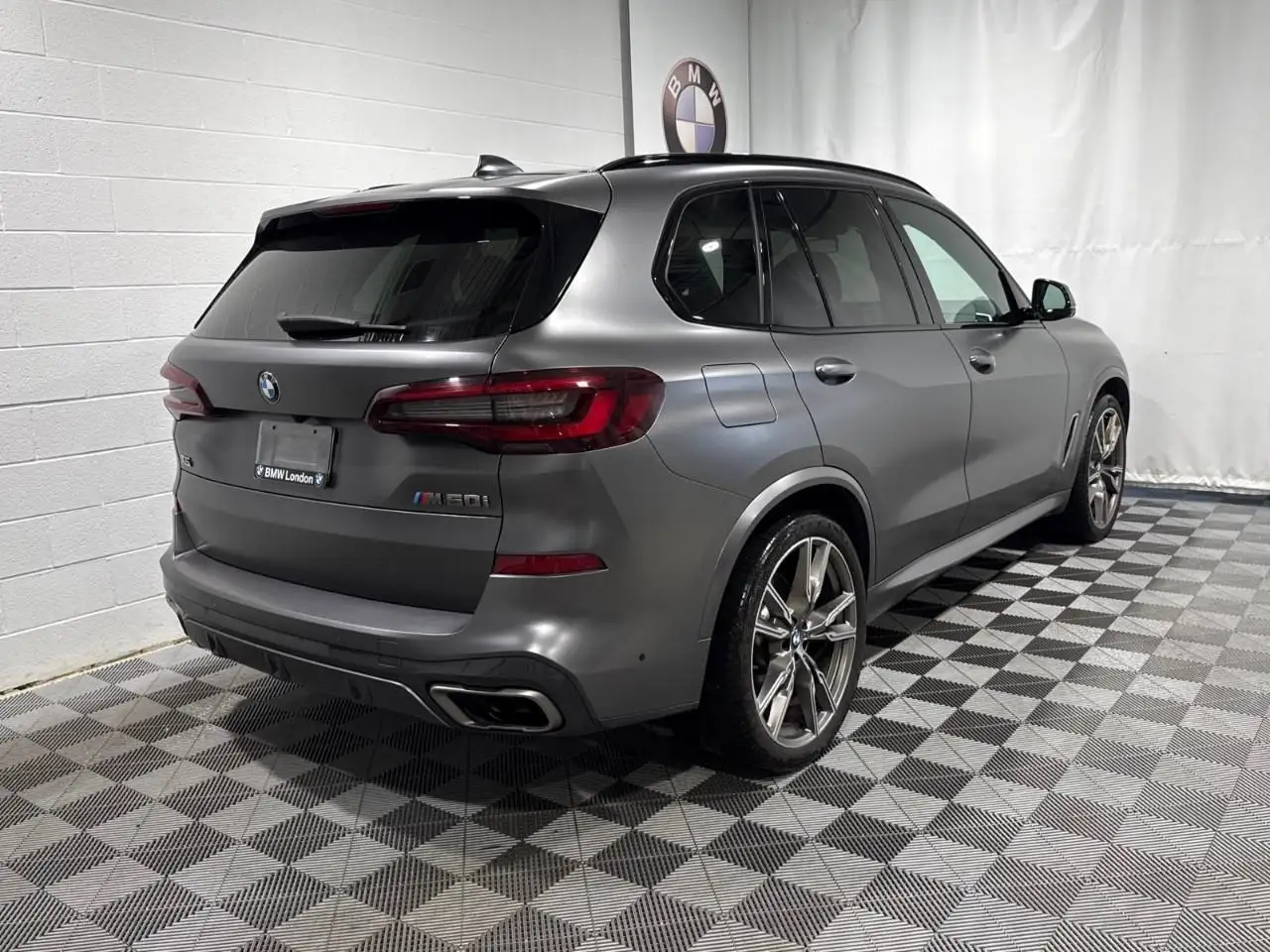 BMW X5 снимка BMW X5