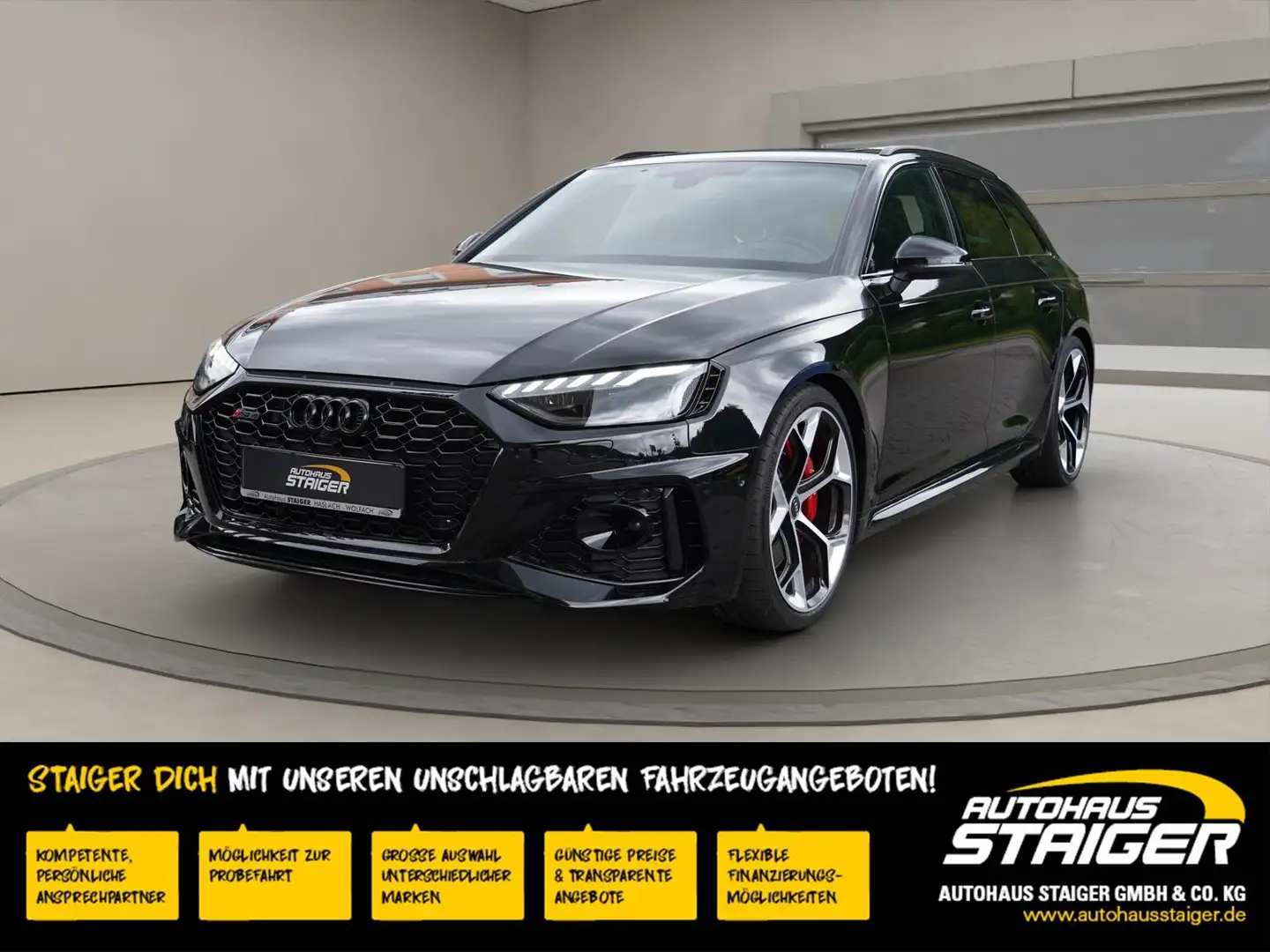 Audi RS4 Avant S tronic+RS competition+RS Designpaket rot+ Nero - 1