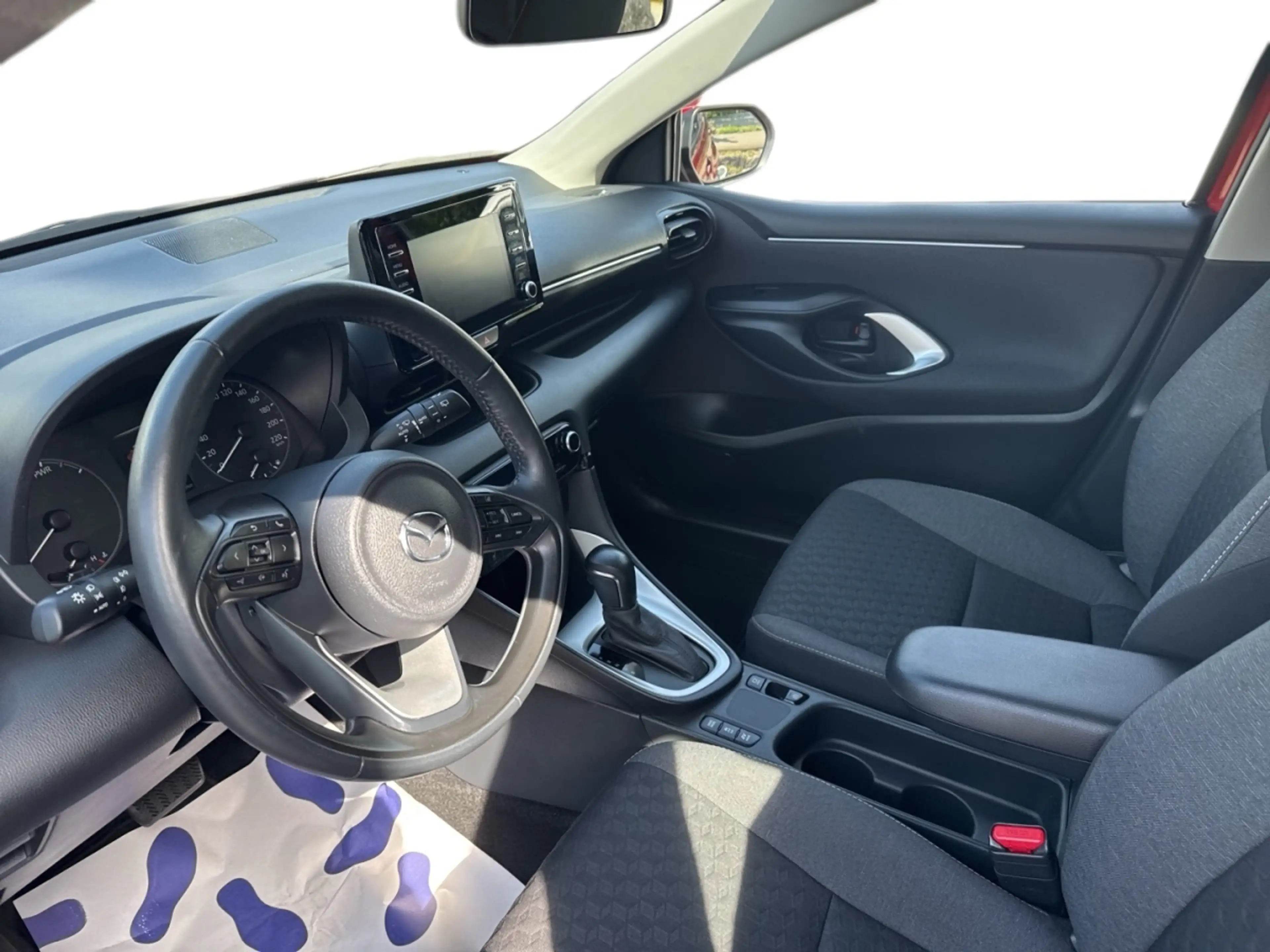 Mazda 2 Hybrid 1.5L VVT-i 116 PS AT FWD AL-PURE PLUS-P — photo 5