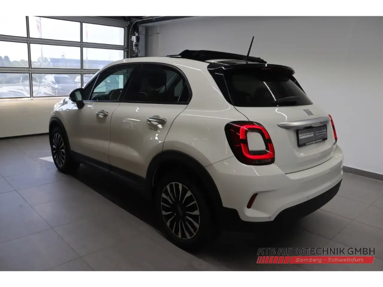 Fiat 500 X Dolcevita 1.5 GSE Hybrid Faltdach Navi LED, миниатюра 23