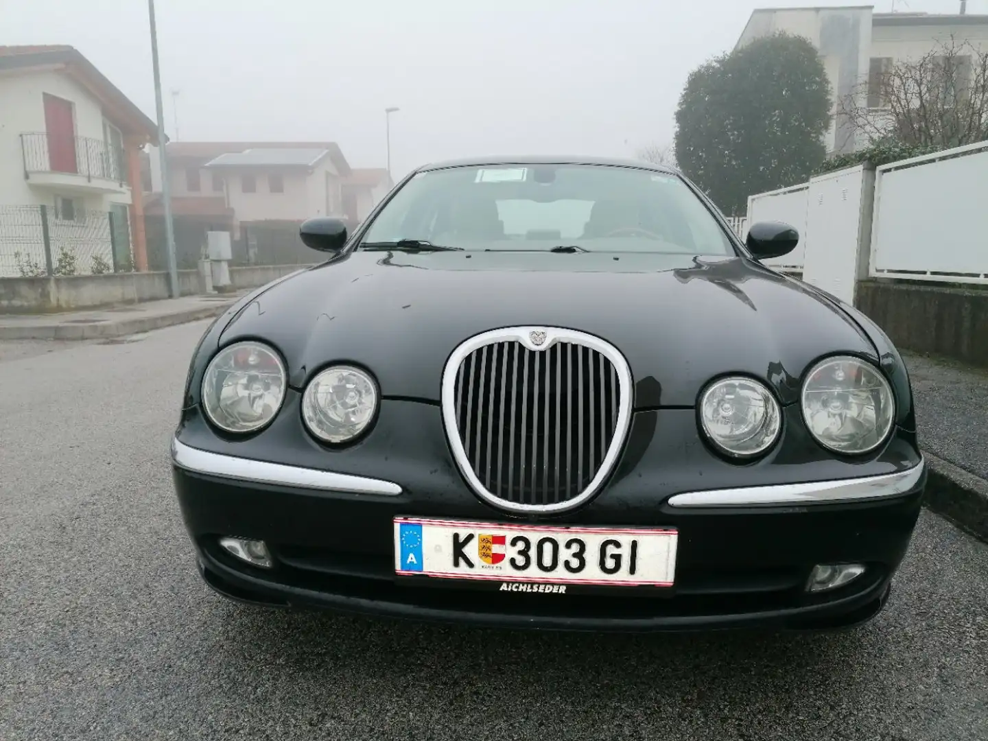 Jaguar S-Type executive Fekete - 2