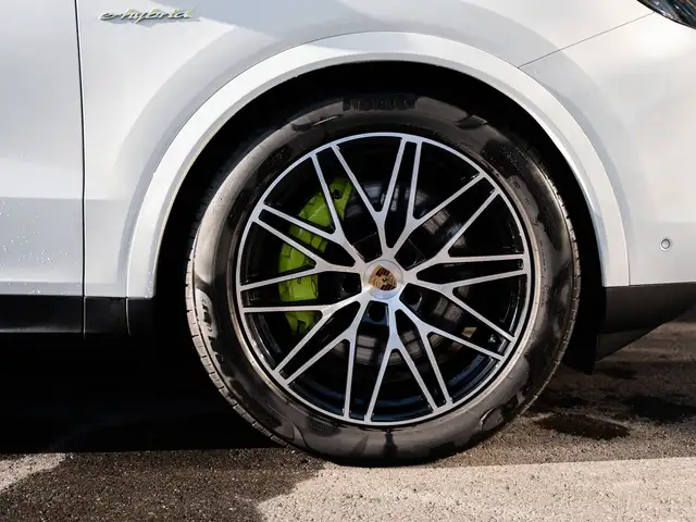 Porsche Cayenne E-Hybrid Ansicht 23