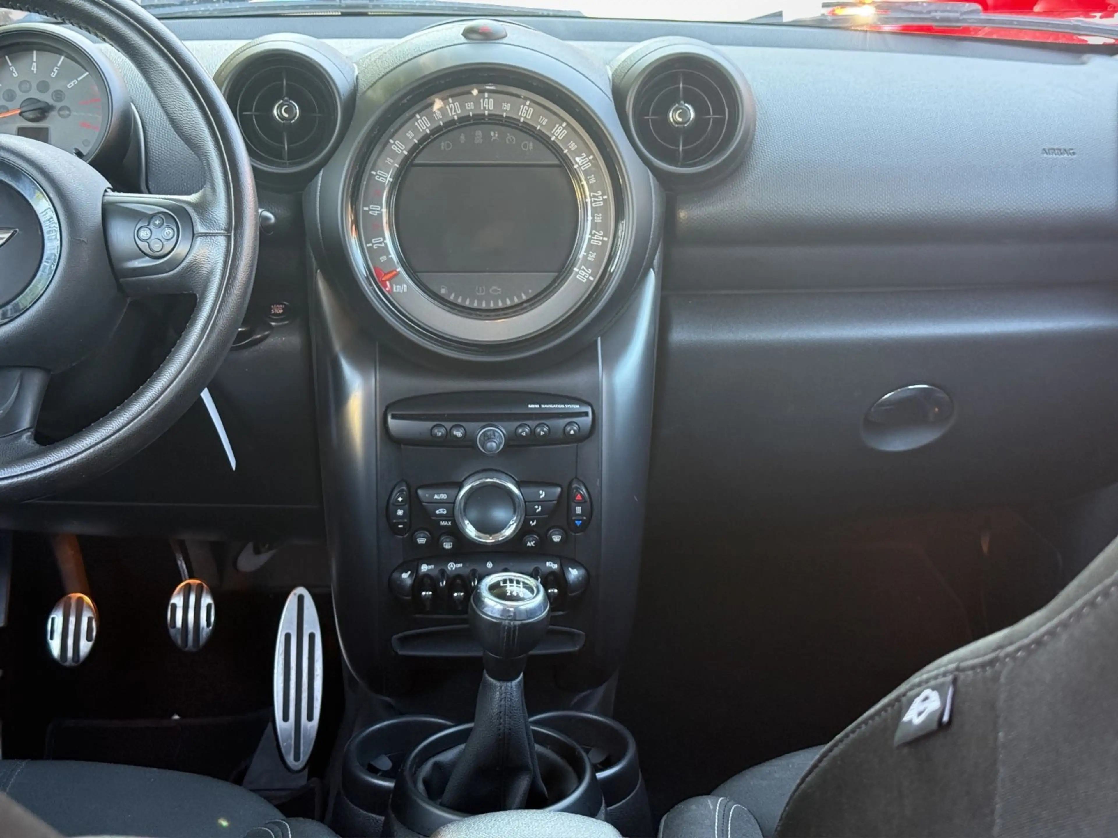 MINI Cooper S Countryman — photo 15