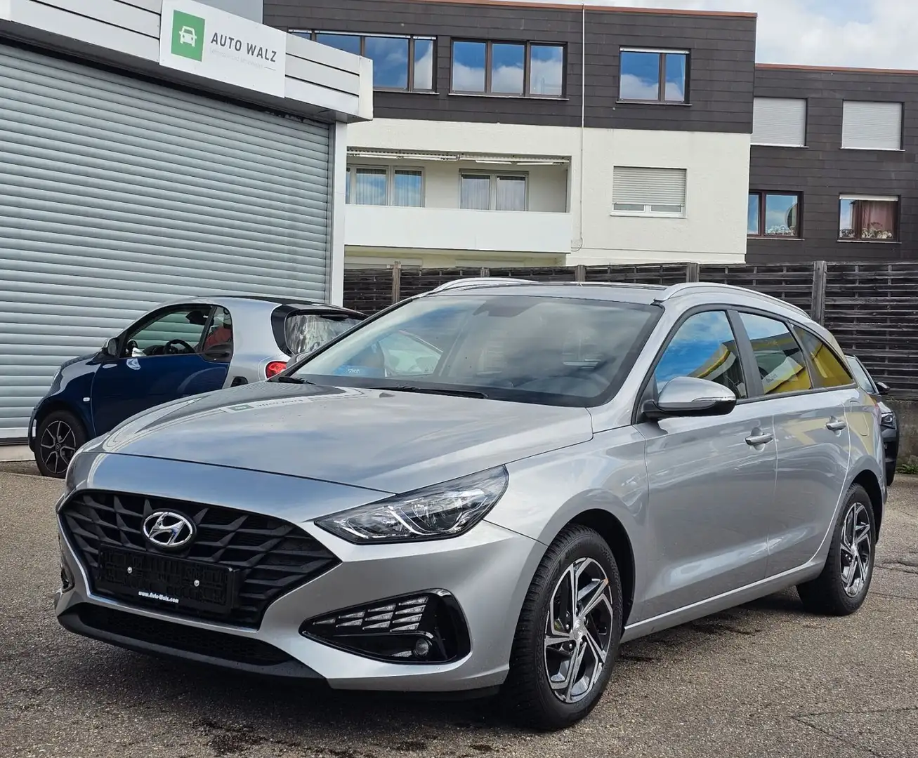 Hyundai i30 cw 1,0 T-GDI Comfort Grau - 2