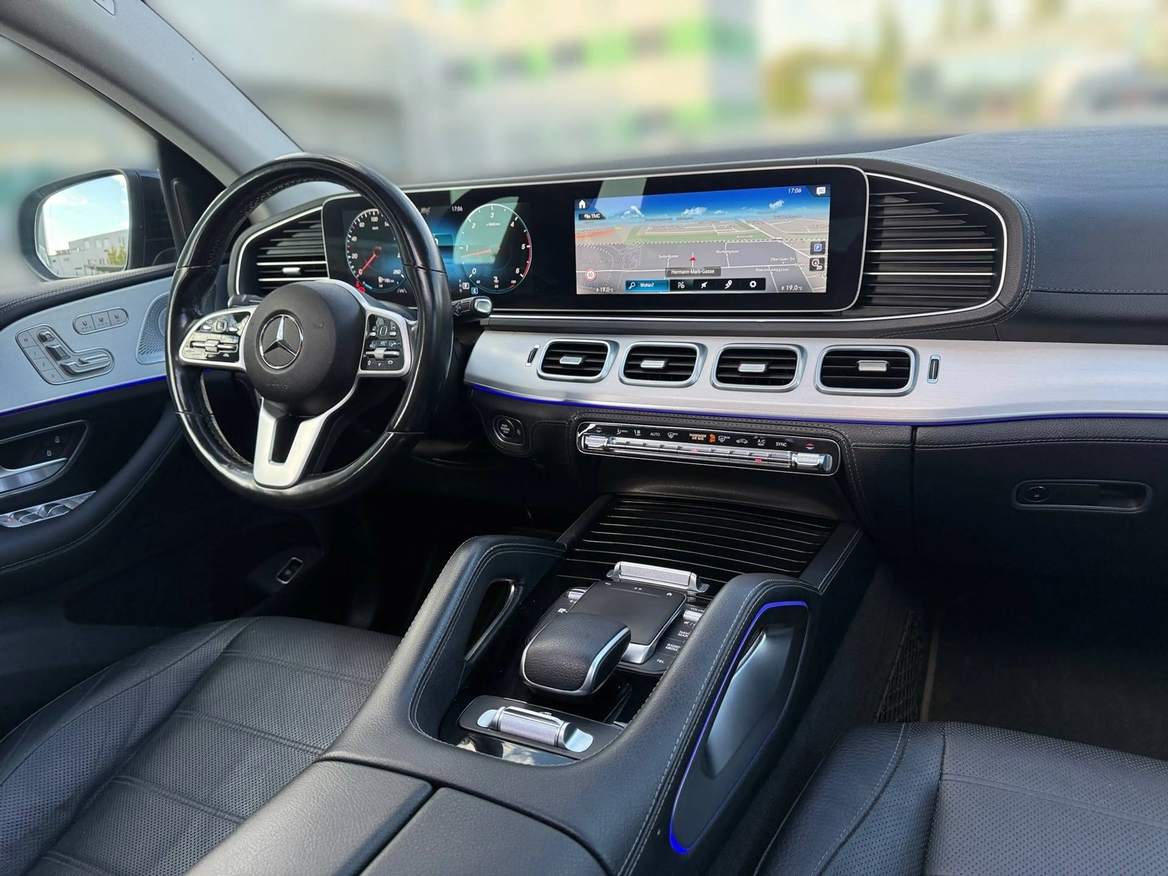 Mercedes-Benz GLE 350 GLE 350 d 4Matic Aut. | AMG-Line | Panorama | — photo 14