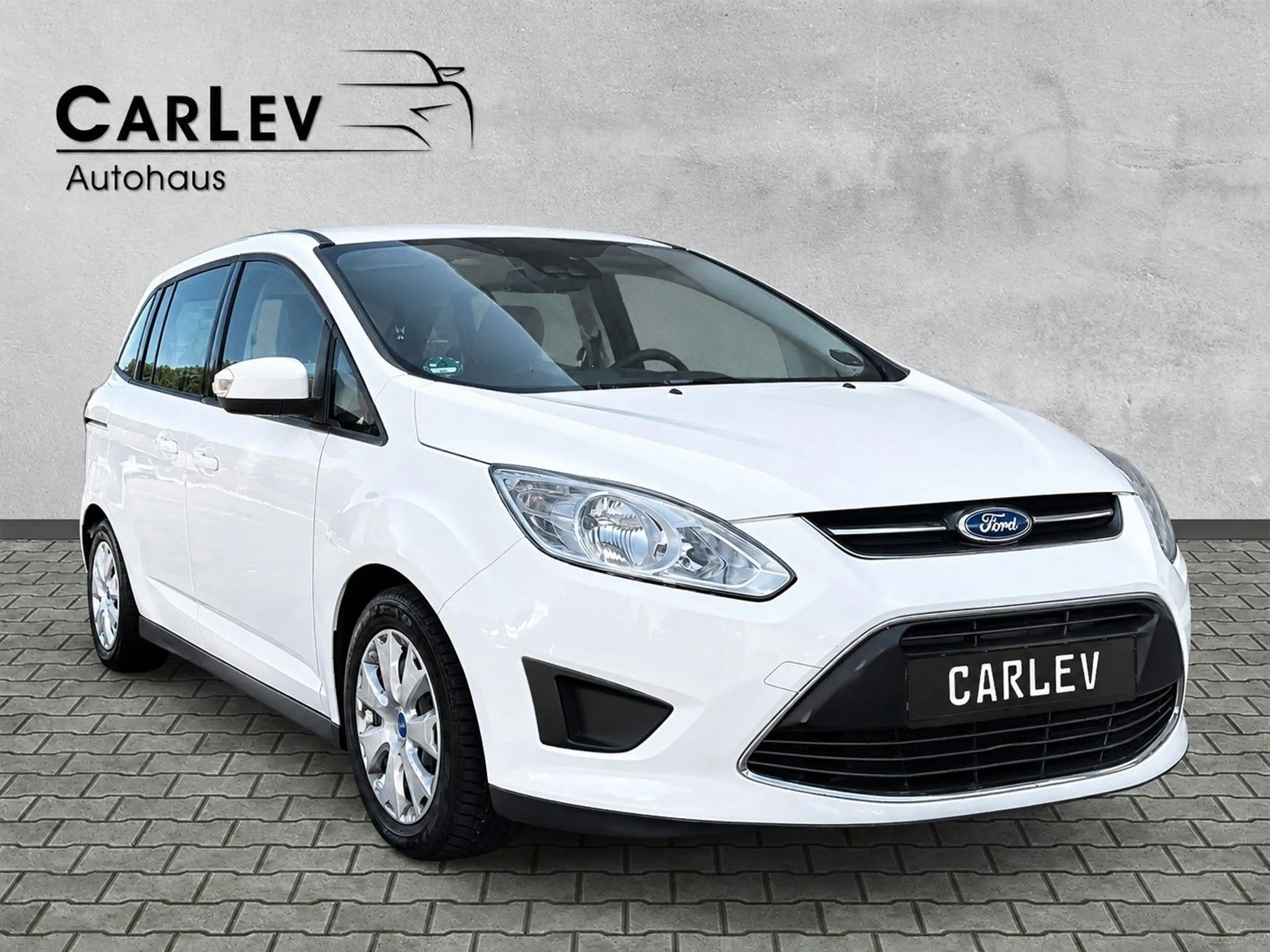 Ford Grand C-Max Trend Zahnriemen neu PDC Navi