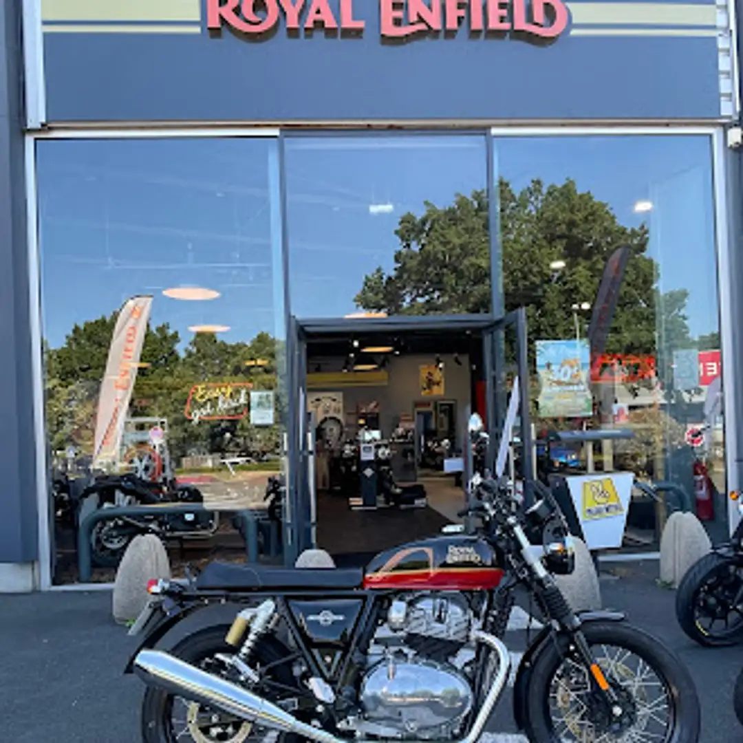 Royal Enfield Interceptor Noir - 1