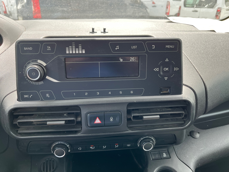 Peugeot Partner 1.5-L2-DBL DEUREN 8678€+BTW/TVA — photo 12
