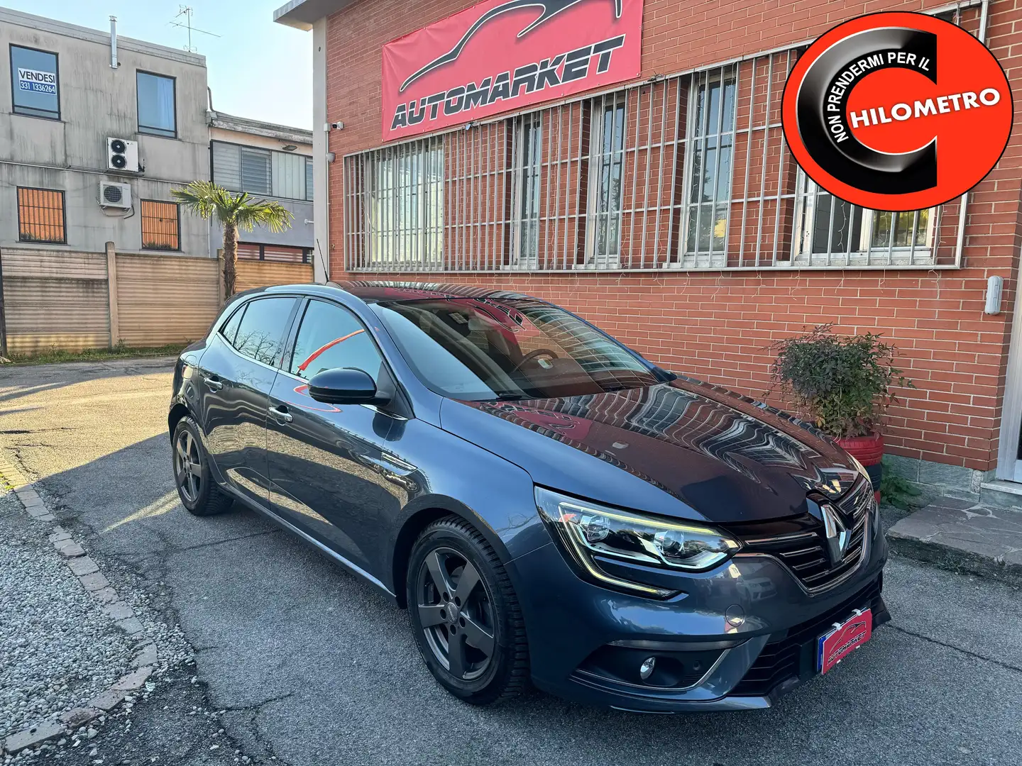 Renault Megane 1.5 dci energy Intens 110cv edc Grigio - 1