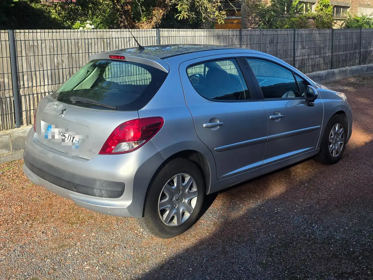 Peugeot 207