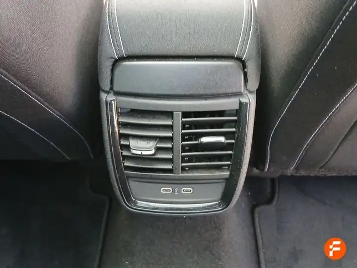 Škoda Kamiq 1.5 TSI Montecarlo 2021, foto 23