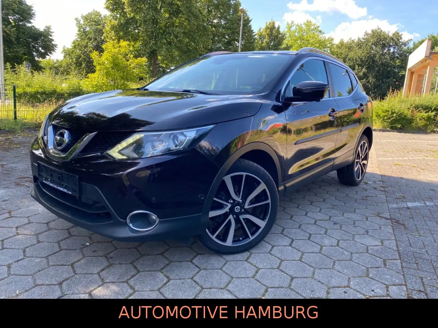 Nissan Qashqai *Leder*NAVI*Klima*LED*Kamera360°*Panorama Schwarz - 1