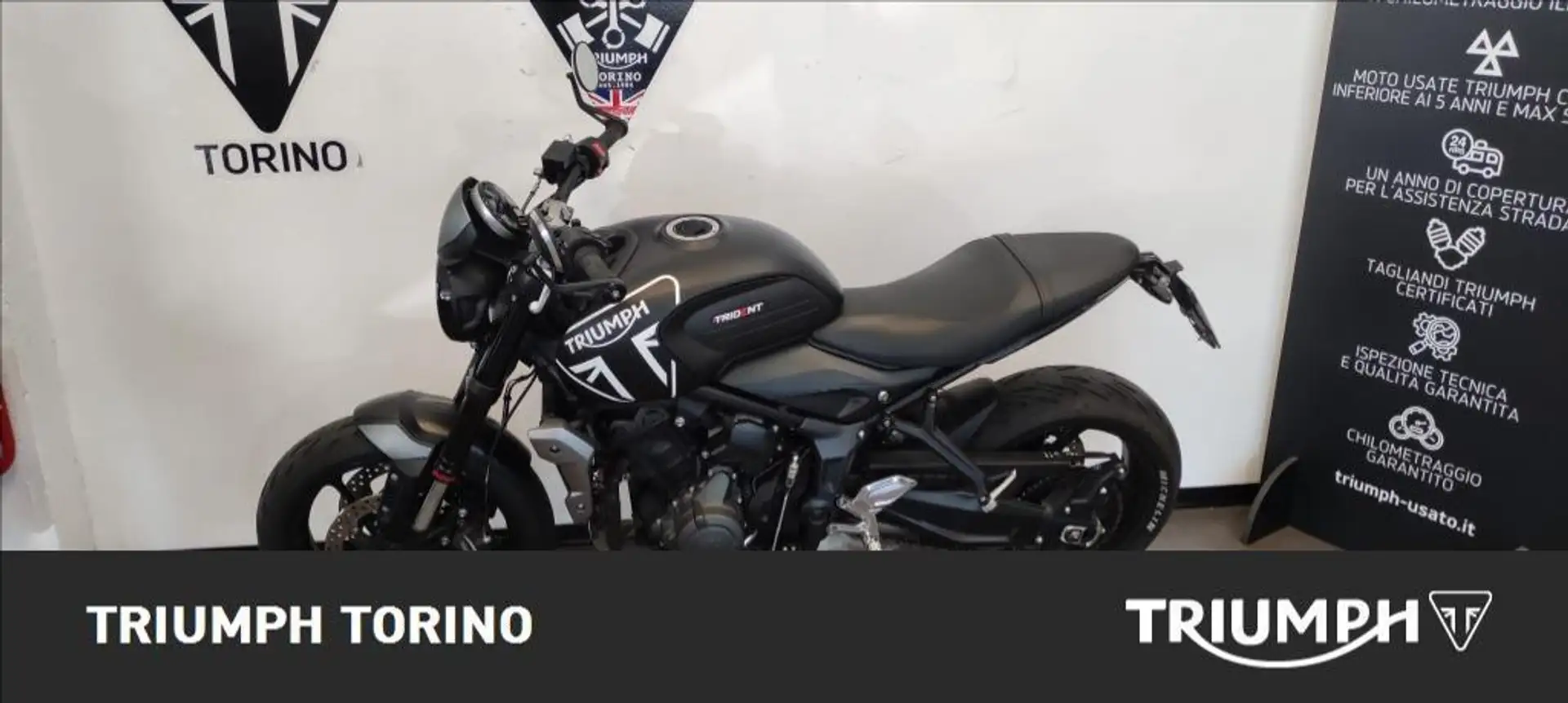 Triumph Trident 660 Abs crna - 1