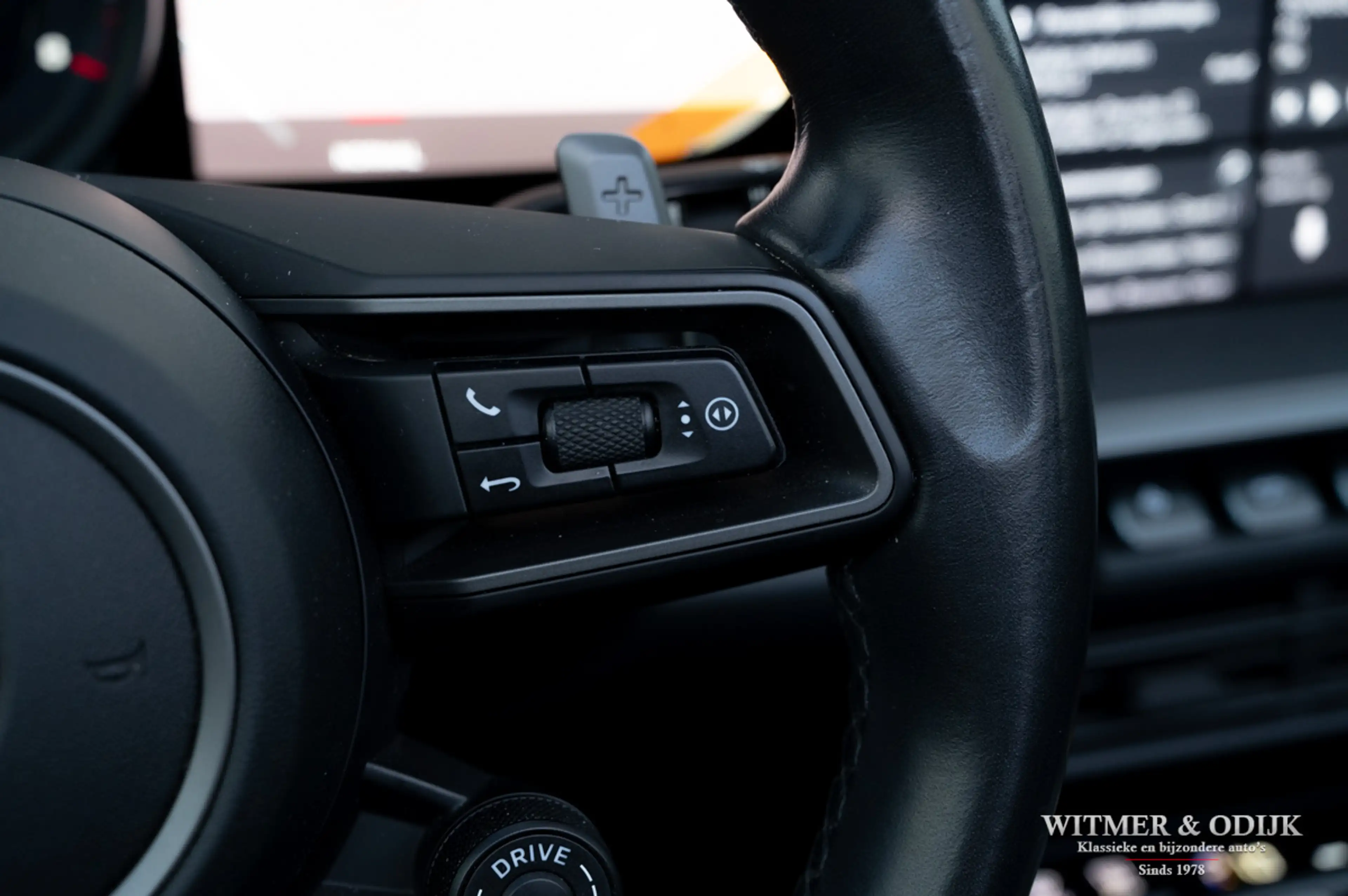 Porsche 992 Cabrio 3.0 Carrera S GT zilver, schakelb. sportuit — photo 13