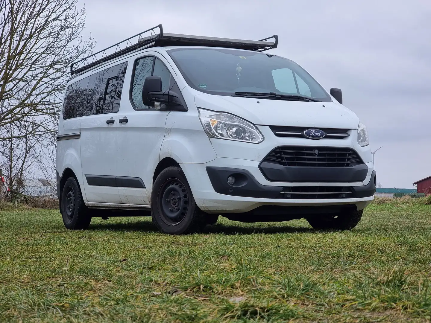 Ford Transit Custom Transit Custom L1H1 zum Camper Wohnmobil umgebaut Weiß - 1