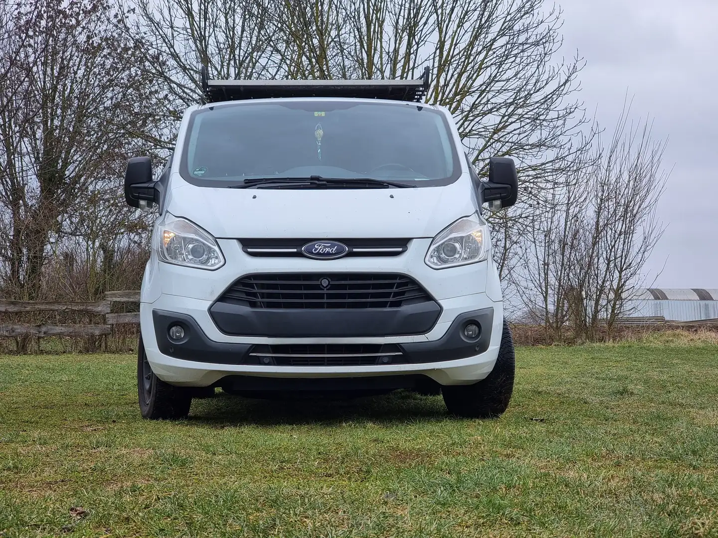 Ford Transit Custom Transit Custom L1H1 zum Camper Wohnmobil umgebaut Weiß - 2