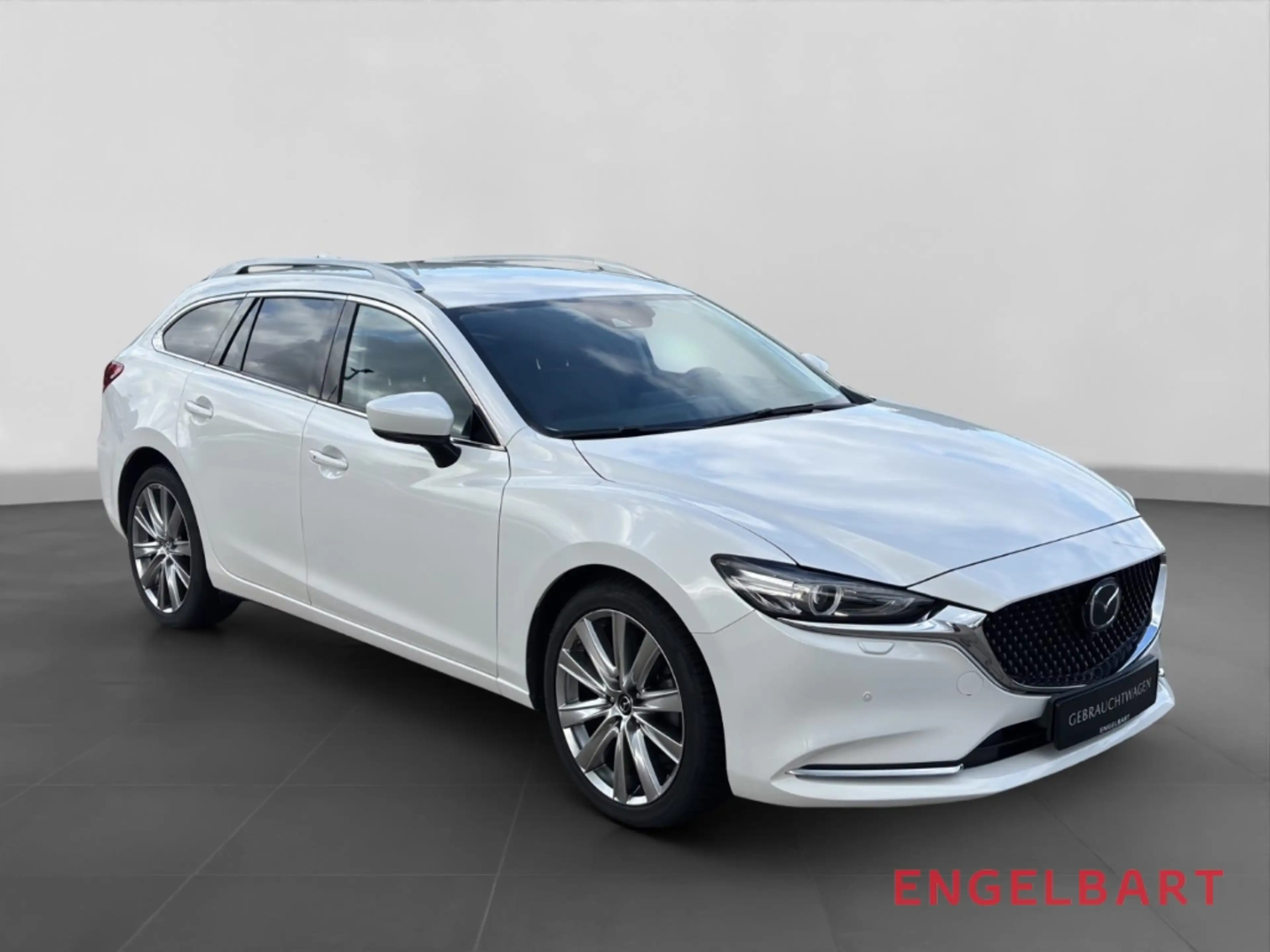 Mazda 6 Kombi Exclusive-Line HUD Navi Leder LED Dyn. Kurve — photo 6