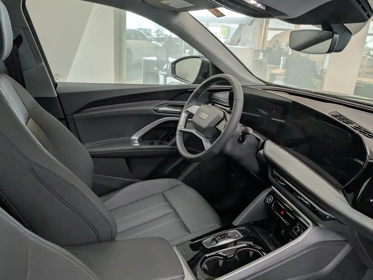 Audi Q5 снимка Audi Q5