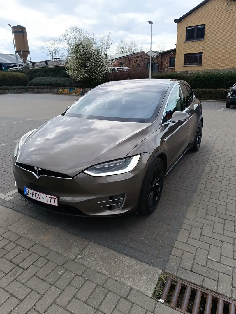 Tesla Model X 90D Dual Motor - 1