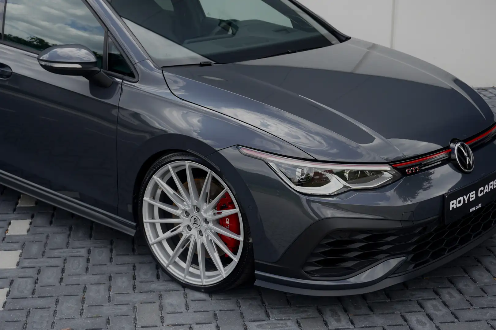 Volkswagen Golf GTI Clubsport -PANO/HARMAN KARDON/HUD/KW/YP FORGED Grijs - 2