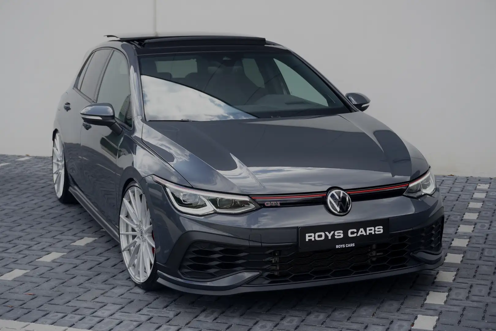 Volkswagen Golf GTI Clubsport -PANO/HARMAN KARDON/HUD/KW/YP FORGED Grijs - 1