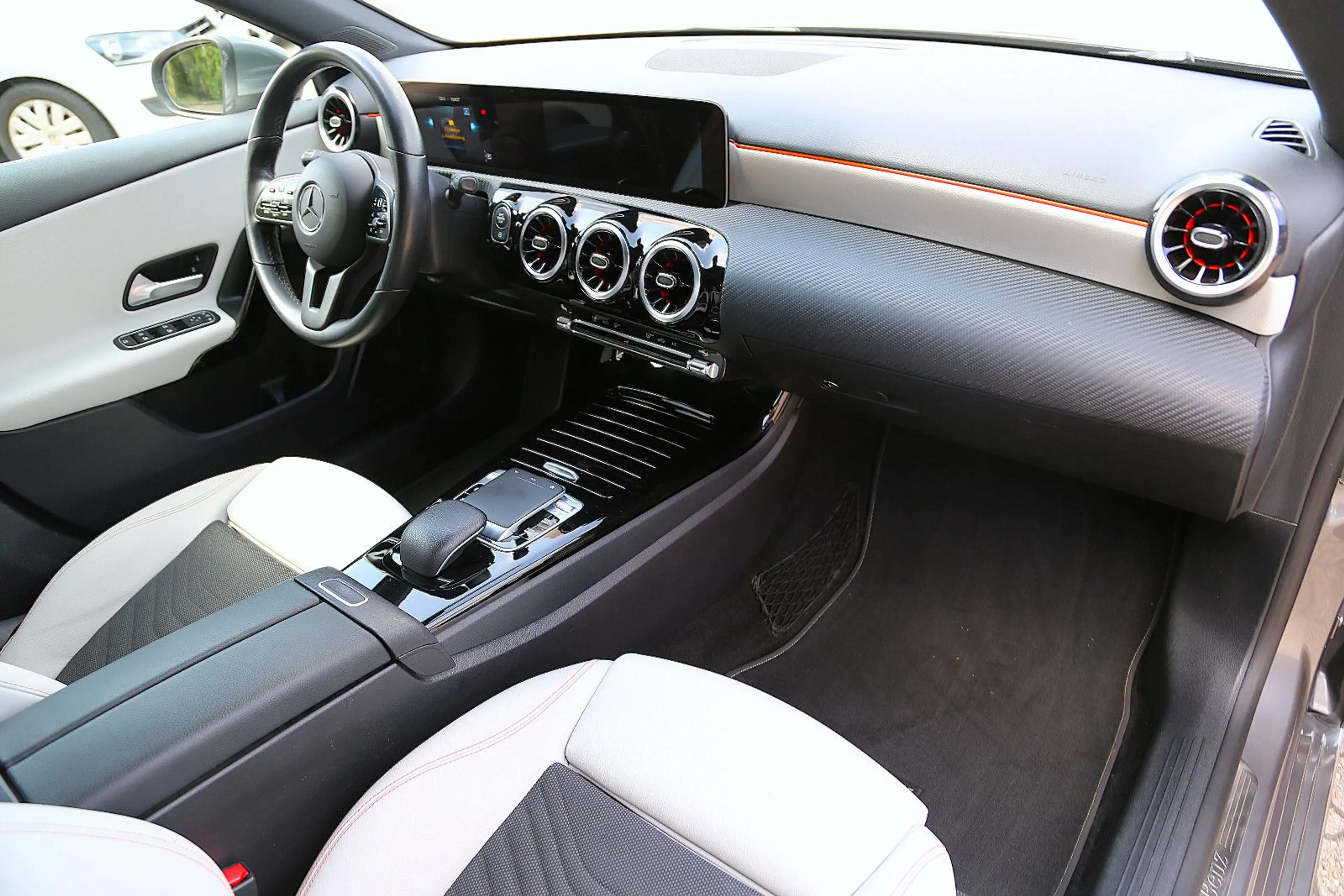Mercedes-Benz A 180 Style Widescreen Navi Leder DAB Kamera 18" — photo 7