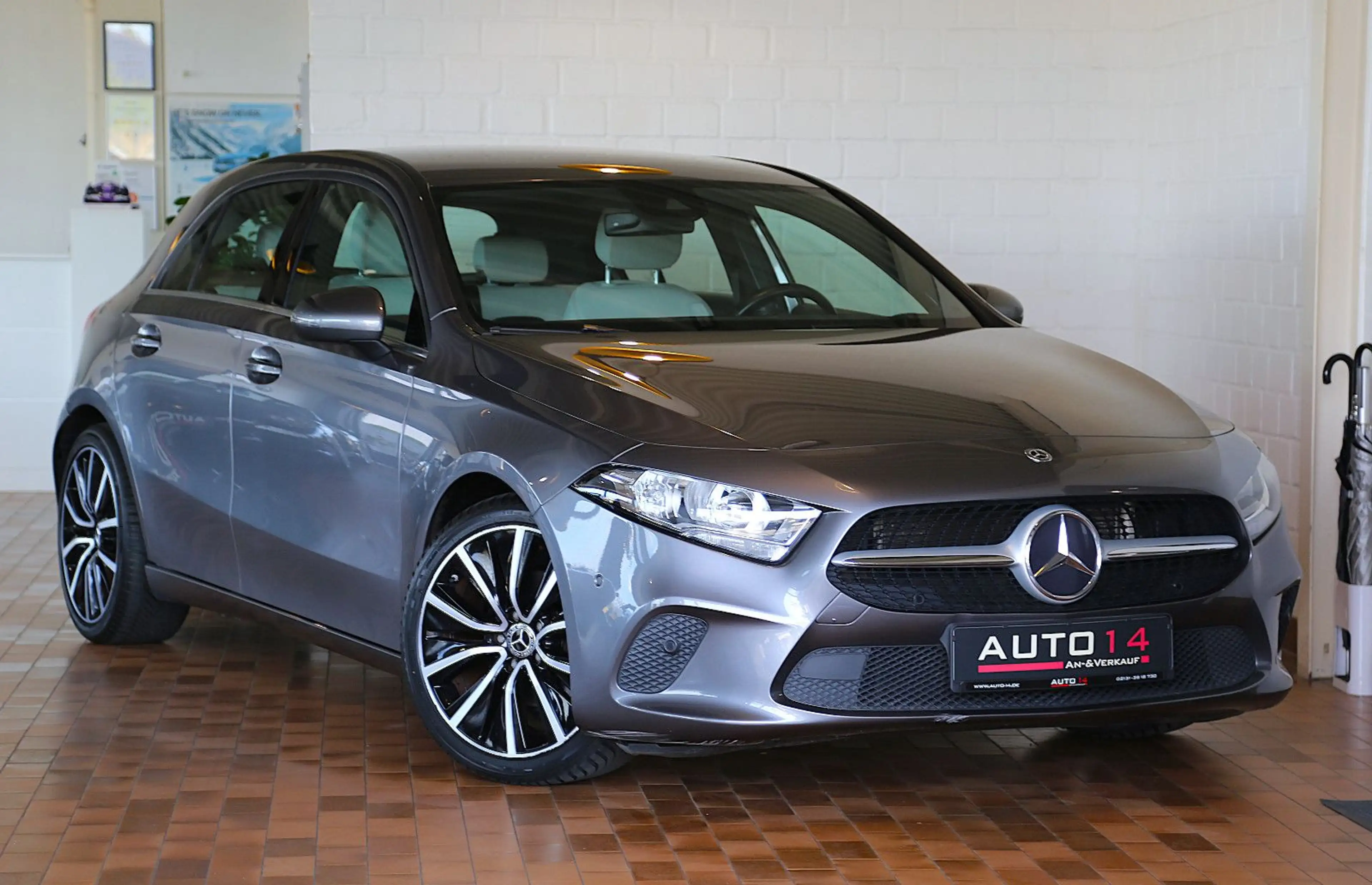 Mercedes-Benz A 180 Style Widescreen Navi Leder DAB Kamera 18" — photo 3
