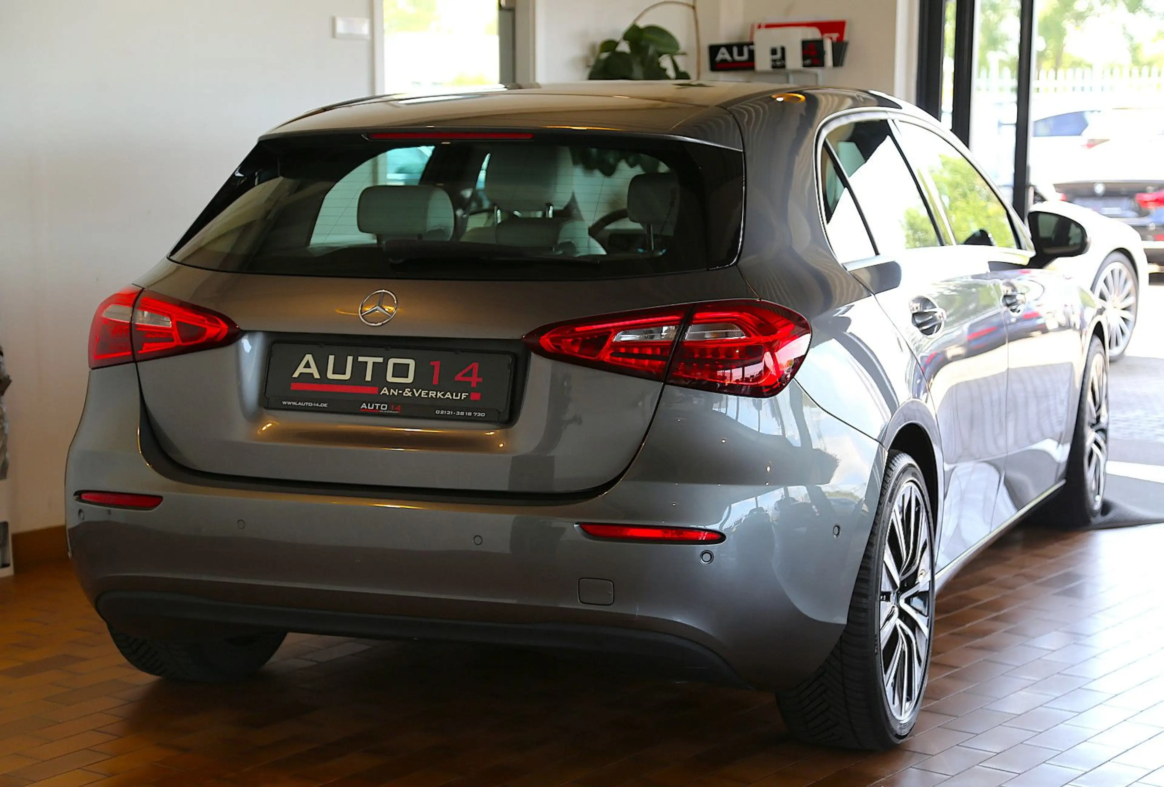 Mercedes-Benz A 180 Style Widescreen Navi Leder DAB Kamera 18" — photo 4
