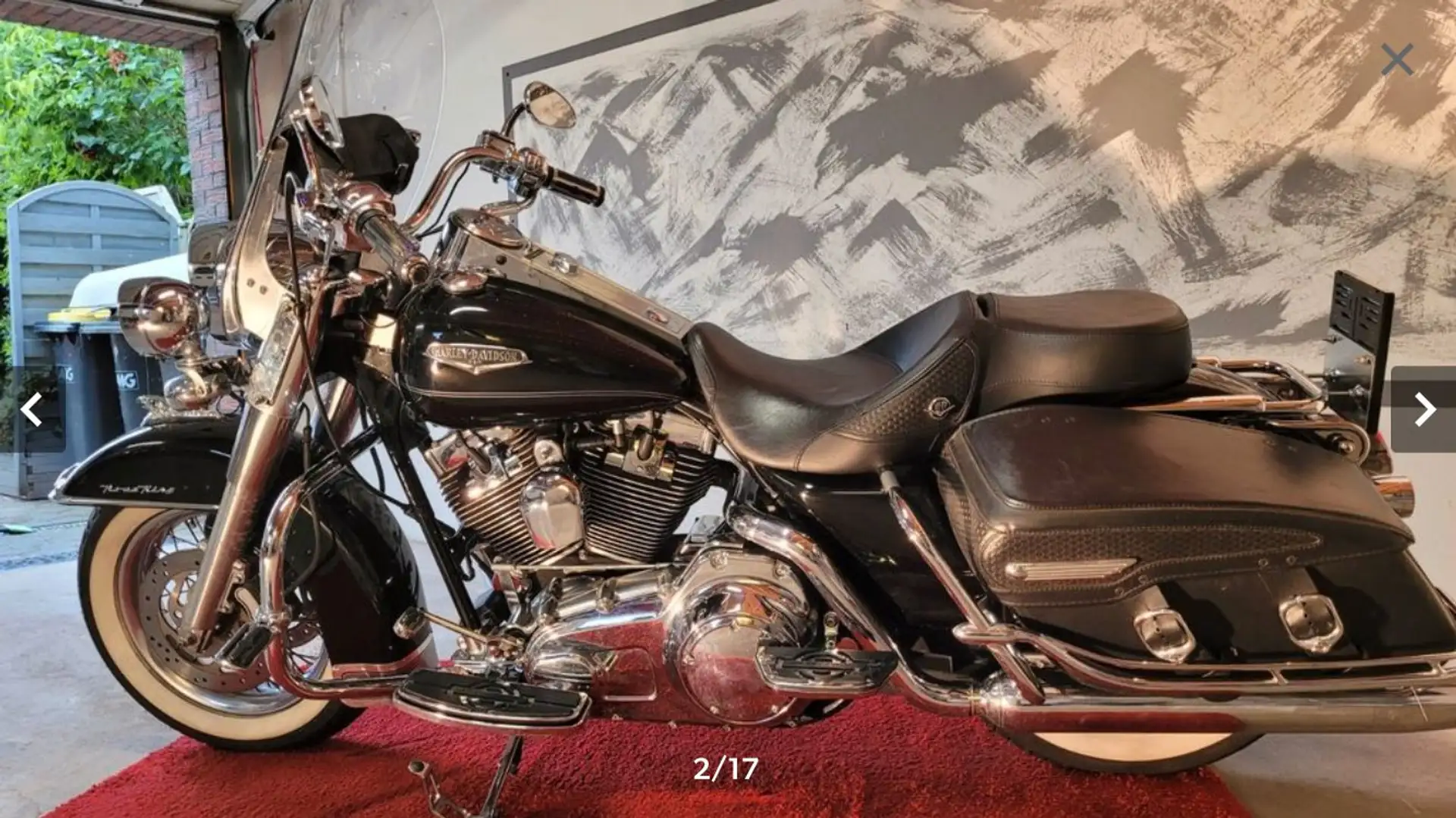 Harley-Davidson Road King FLHRC Noir - 1