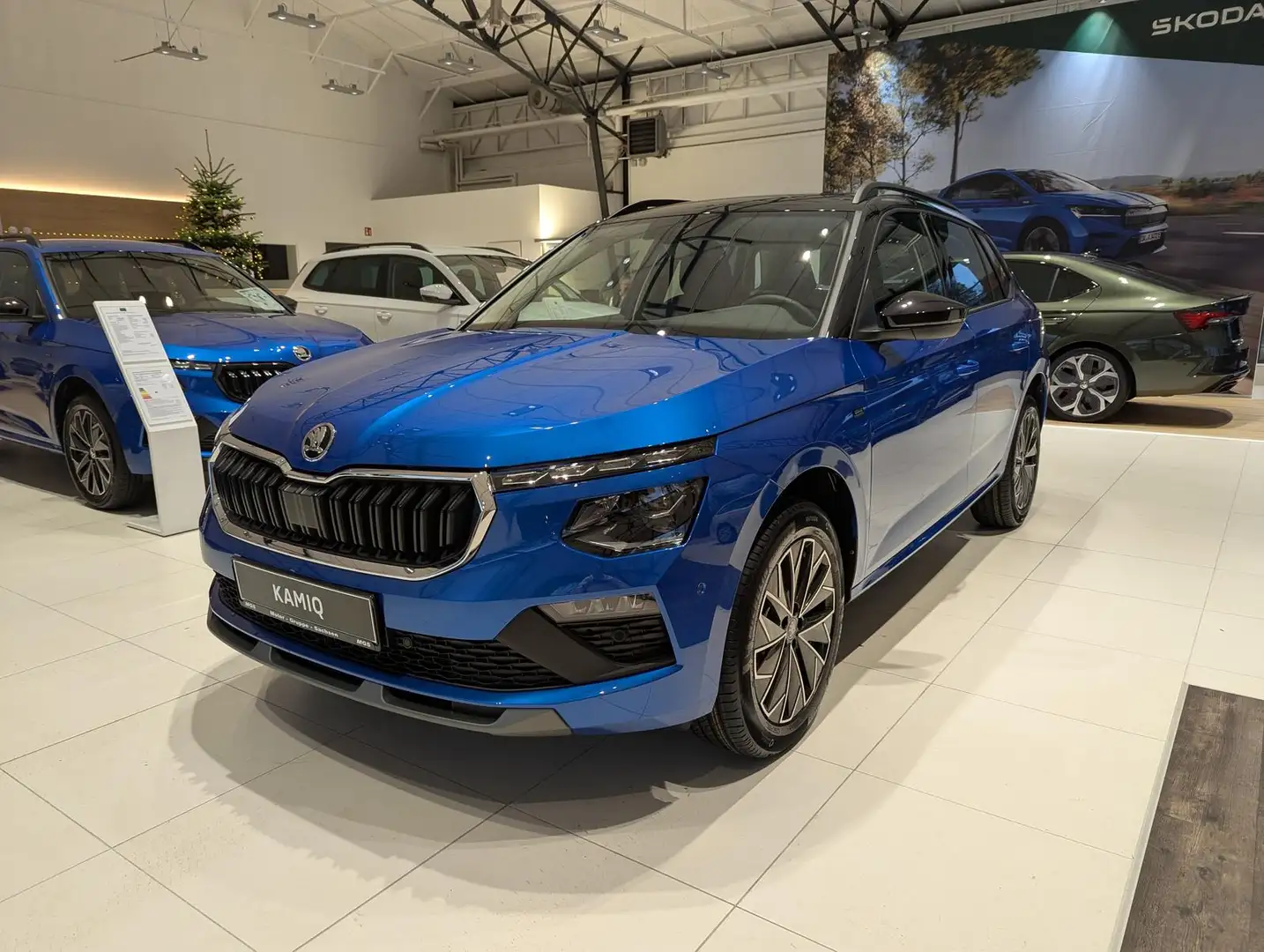 Skoda Kamiq 1.0 TSI DSG Drive Blau - 2