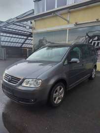 Touran Highline 1,4 TSI Highline