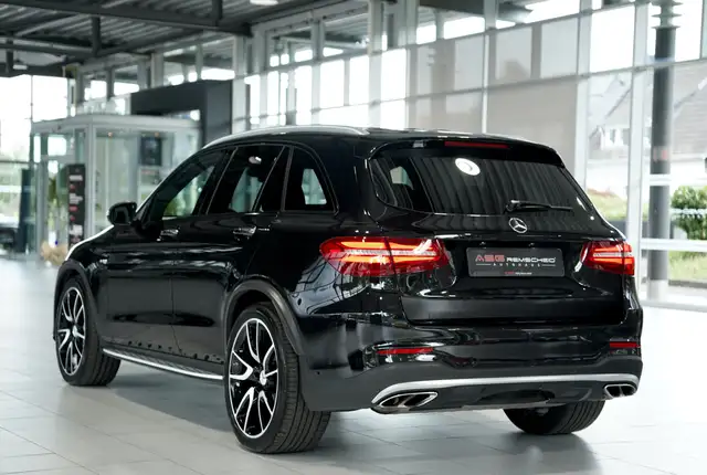 Mercedes-Benz GLC Class view 10