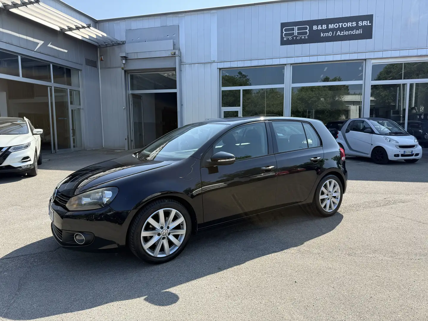 Volkswagen Golf 5p 2.0 tdi Highline Noir - 1