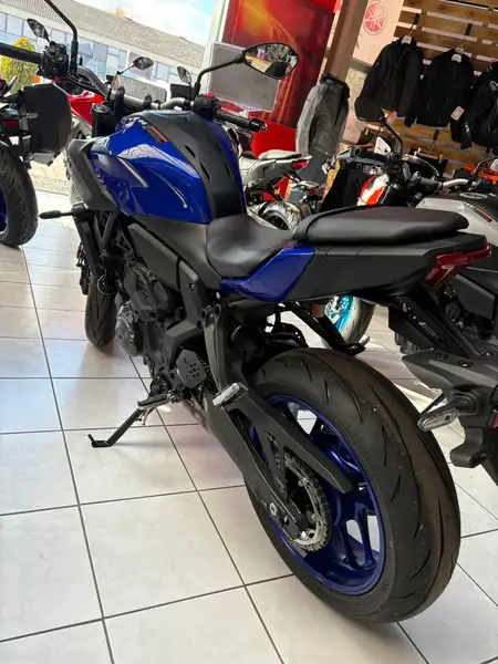 Yamaha MT-07 - foto 3