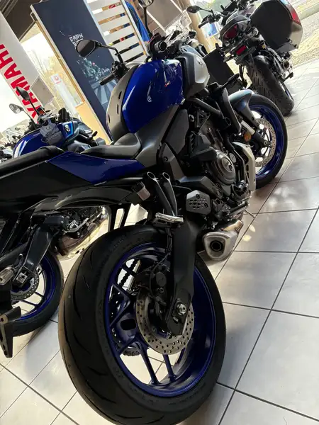 Yamaha MT-07 - foto 4
