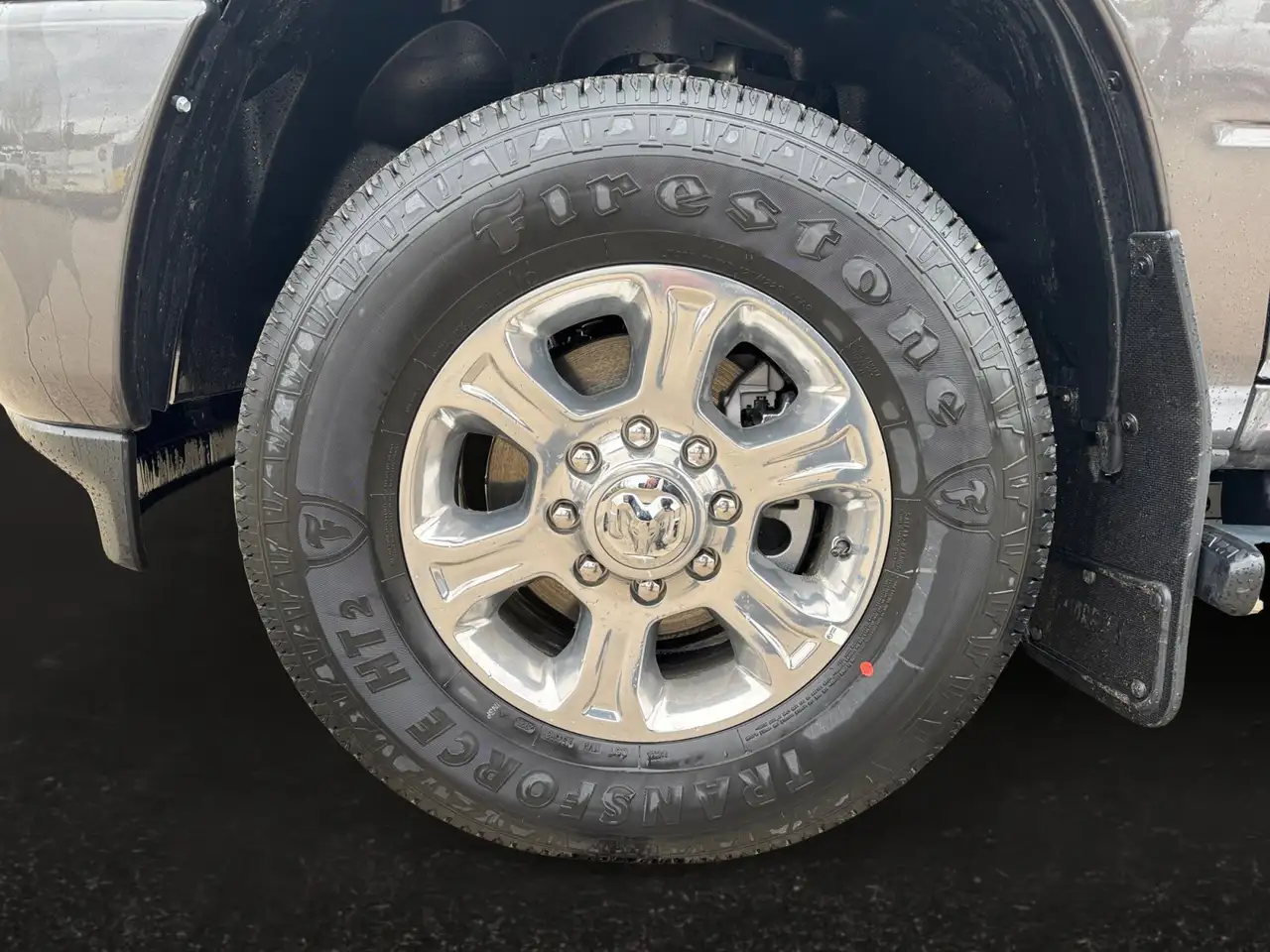 RAM 3500 снимка RAM 3500