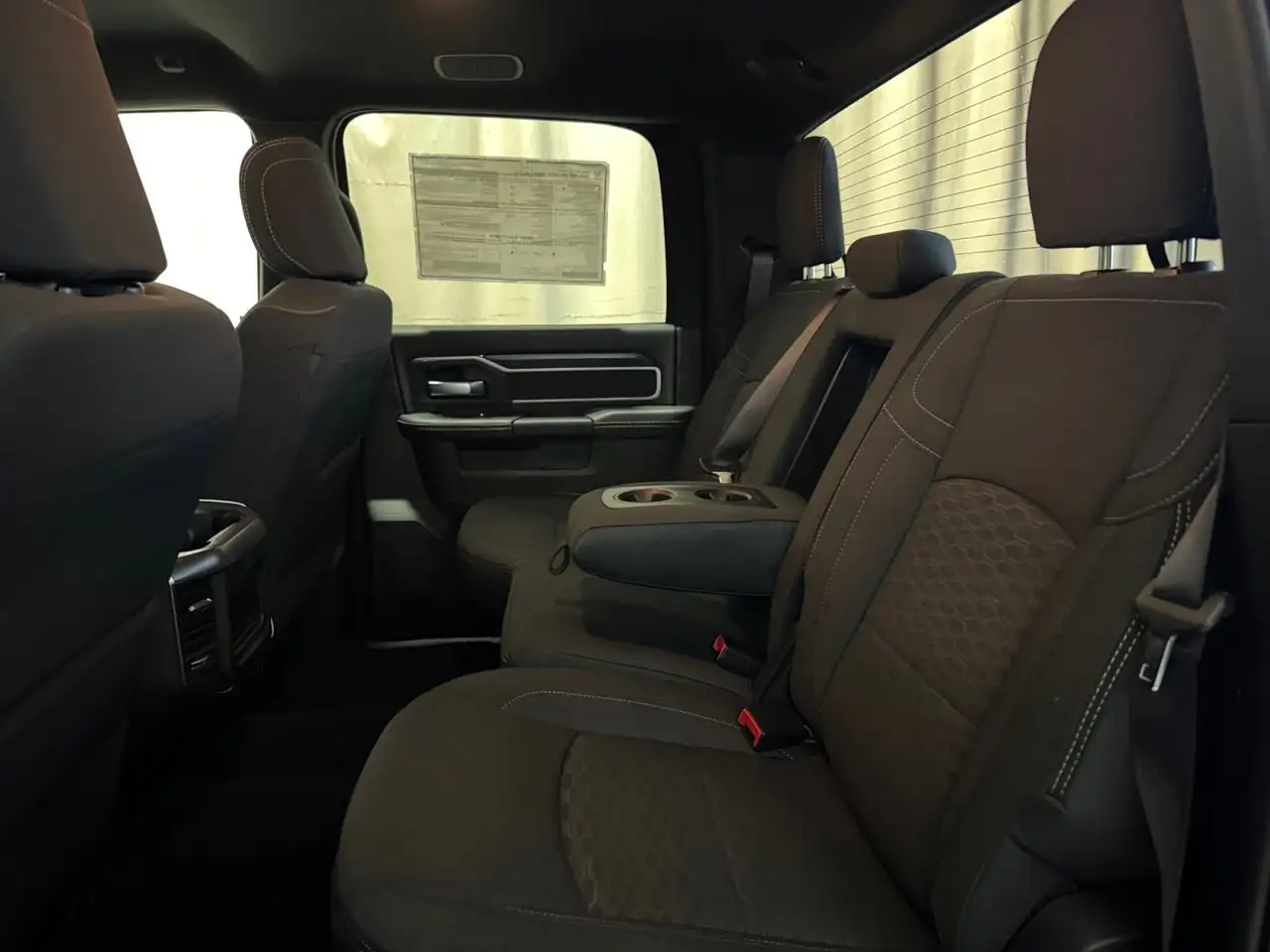 RAM 3500 снимка RAM 3500