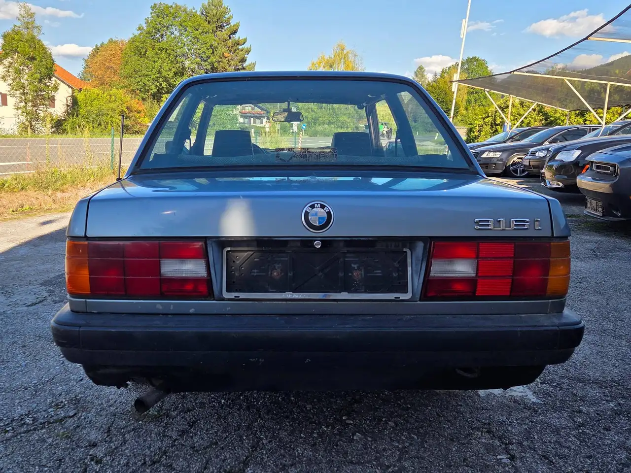 BMW 316i, foto 6