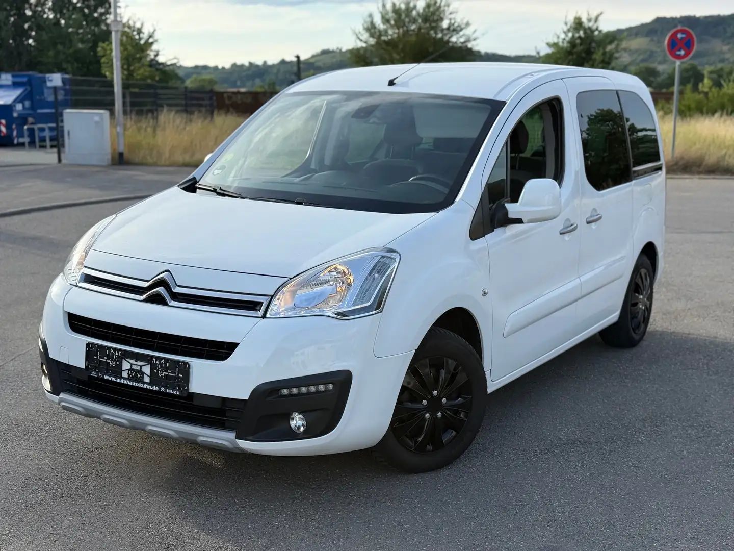 Citroen Berlingo BlueHDI Aut. Sitzheizung | EUR6 | TÜV 04/2027 Alb - 2