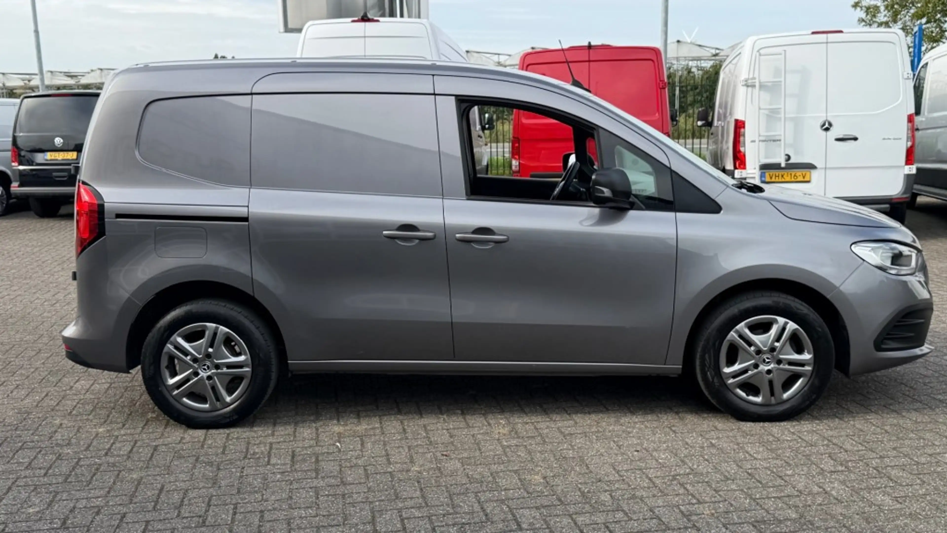 Mercedes-Benz Citan 112 CDI 85KW 116PK EURO 6 CARPLAY/ CAMERA/ AIRCO/ — photo 4