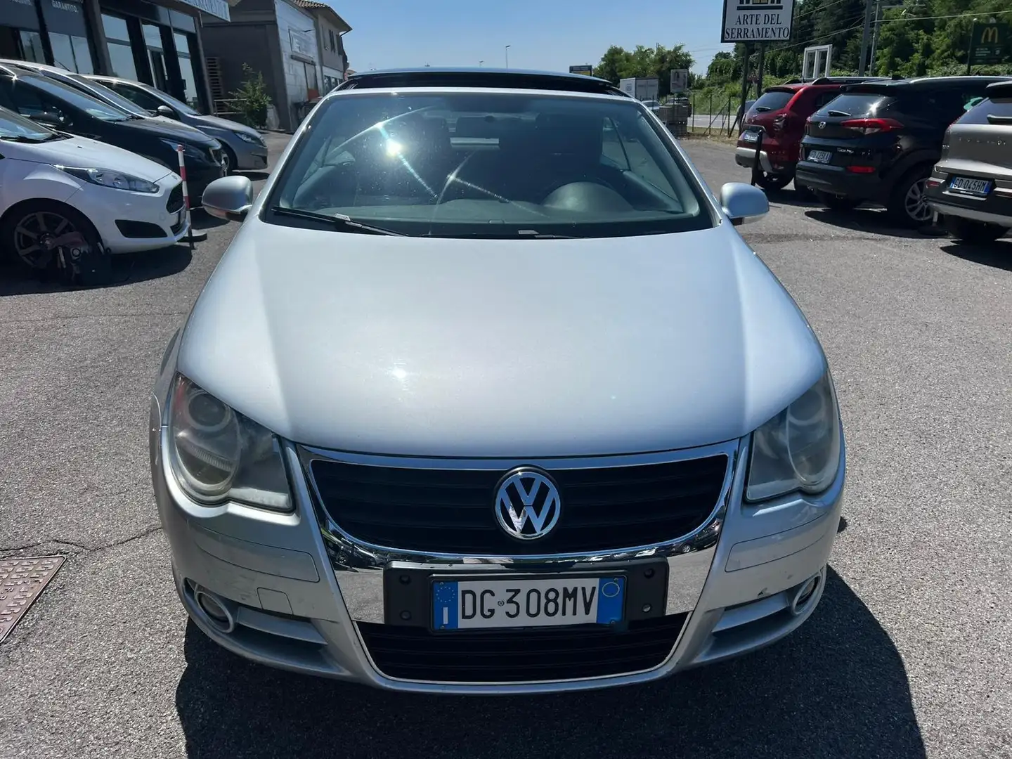 Volkswagen Eos 2.0 tdi dpf CABRIO Argento - 2