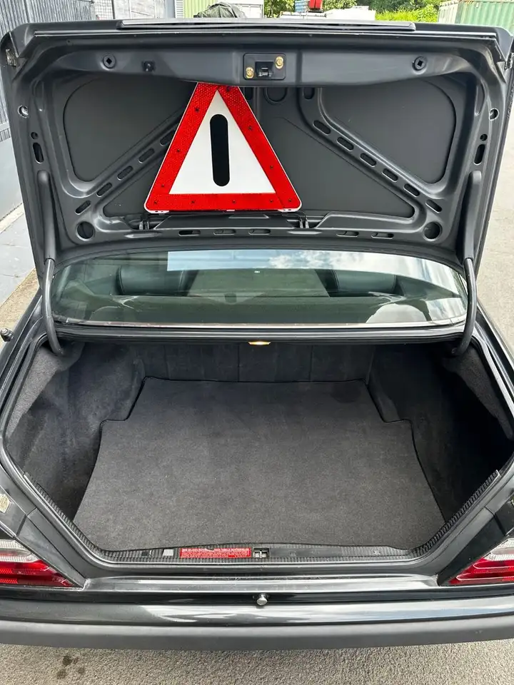 Mercedes-Benz 300 ce, Rostfrei, Klima, Leder, SH, Automatik, foto 12