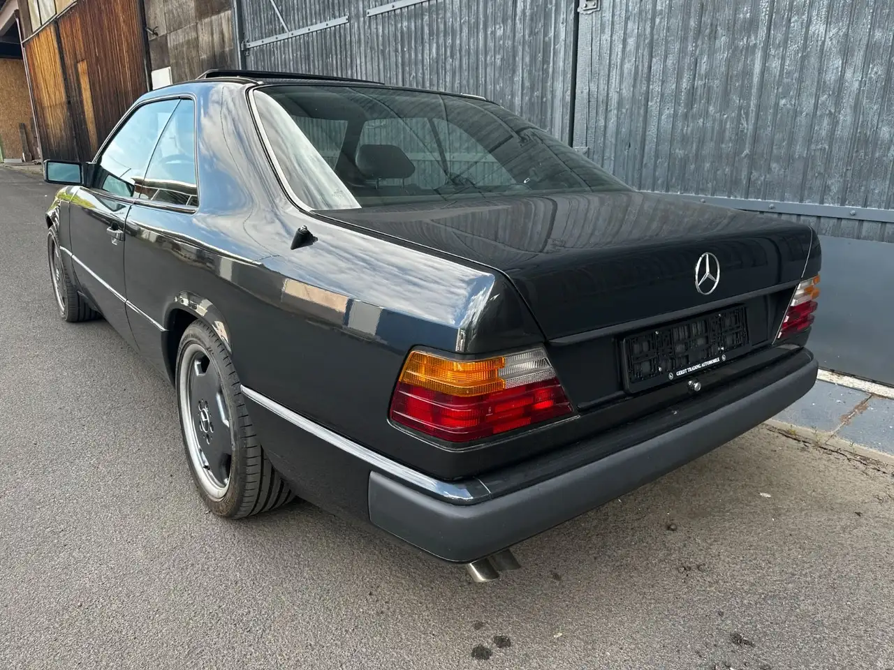Mercedes-Benz 300 ce, Rostfrei, Klima, Leder, SH, Automatik, foto 4