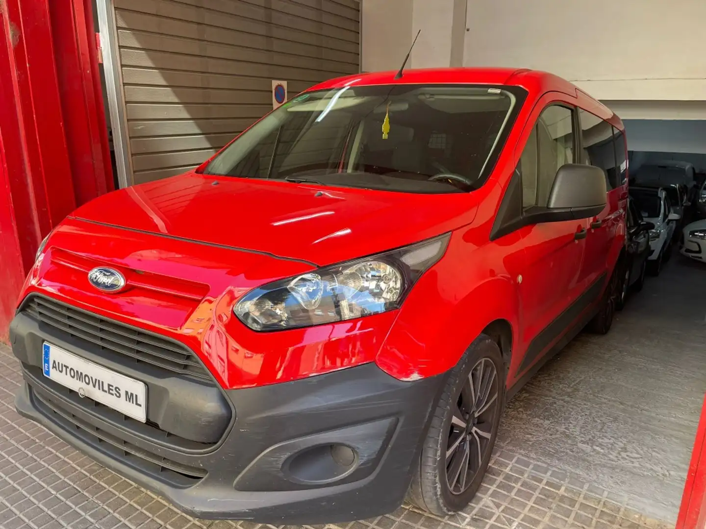 Ford Tourneo Connect Grand 1.6TDCi Titanium 115 Rojo - 1