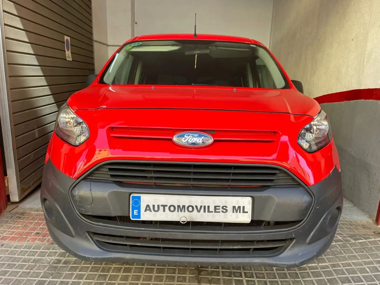 Ford Tourneo Connect Grand 1.6TDCi Titanium 115 Rojo - 2
